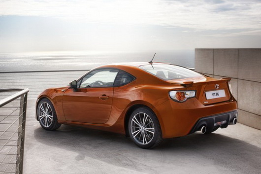 конкуренты toyota gt 86