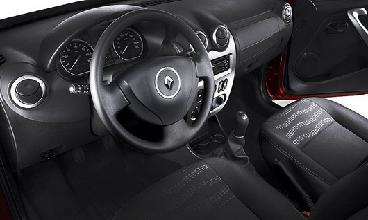 новый автомобиль Renault Sandero Stepway