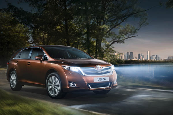 купить в Беларуси новую Toyota Venza