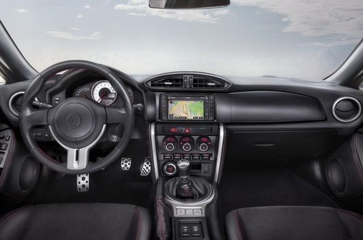 новый автомобиль Toyota GT86 в Беларуси