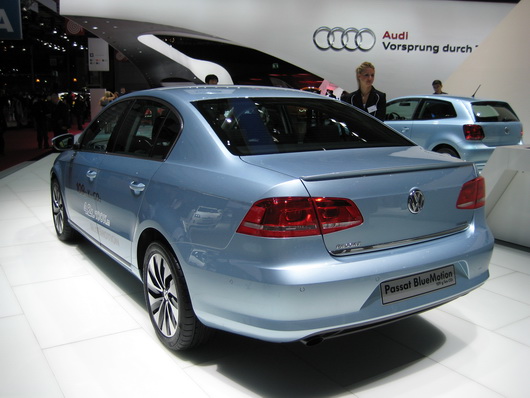 фото нового автомобиля, Парижский автосалон 2010