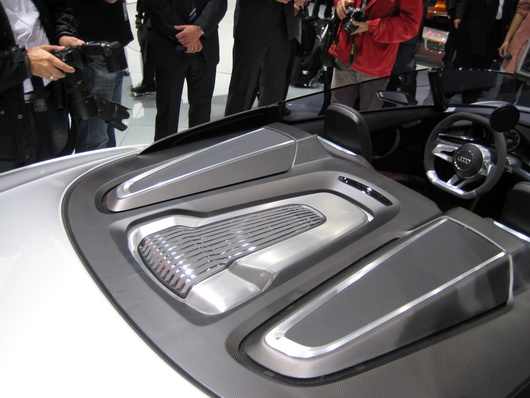 фото нового автомобиля, Парижский автосалон 2010, концепткар