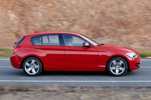 фото нового автомобиля BMW 1 Series