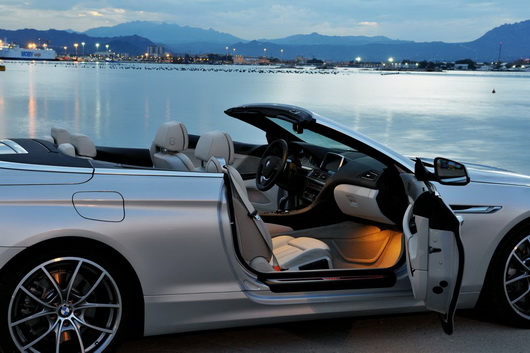 фото нового автомобиля BMW 6 Cabrio
