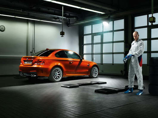 фото нового автомобиля BMW 1 Series M Coupe