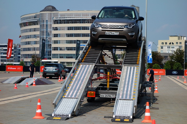 тест-драйв Land Rover в Минске