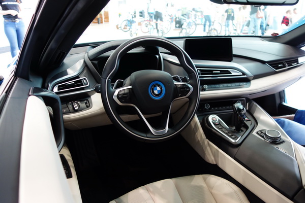 купить новый BMW в Минске дилер Автоидея