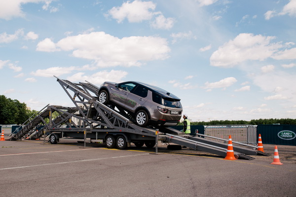 Jaguar Land Rover Tour 2017 в Минске