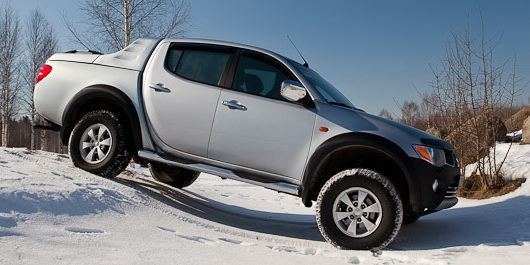 фото нового автомобиля Mitsubishi L200