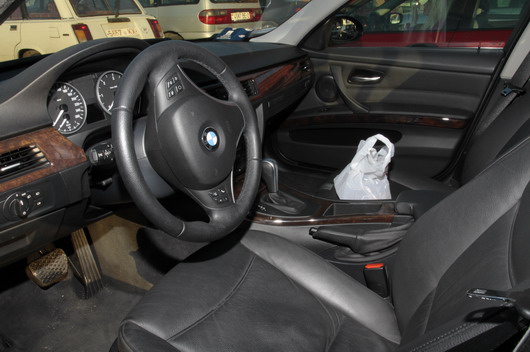 фото нового автомобиля BMW 330 xd Touring