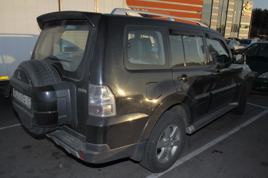 фото нового автомобиля Mitsubishi Pajero