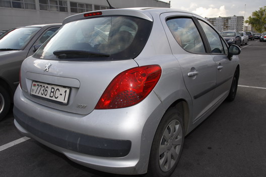 фото нового автомобиля Peugeot 207