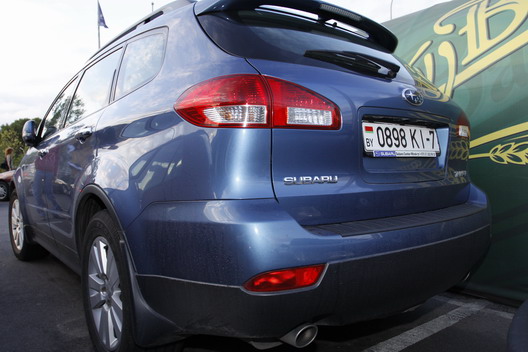 фото нового автомобиля Subaru Tribeca