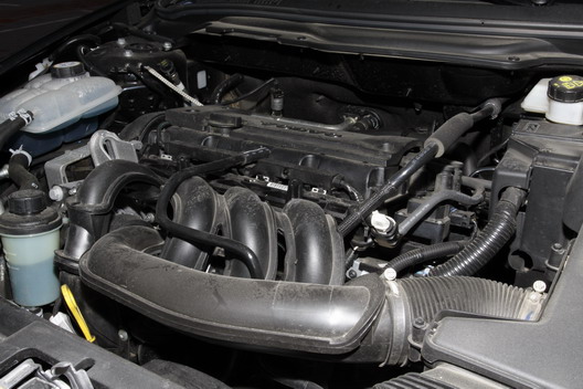 фото нового автомобиля Volvo S40