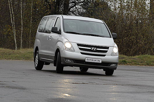 фото нового автомобиля Hyundai H1