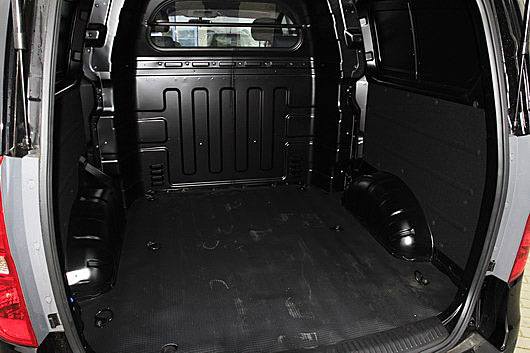 фото нового автомобиля Hyundai H1