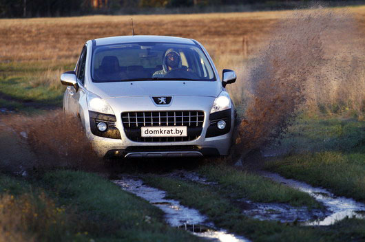 фото нового автомобиля Peugeot 3008