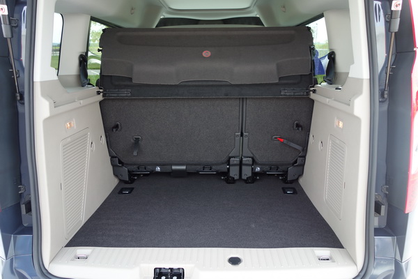 купить в Беларуси новый Ford Tourneo Connect
