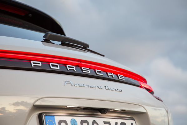 Porsche Panamera тест-драйв