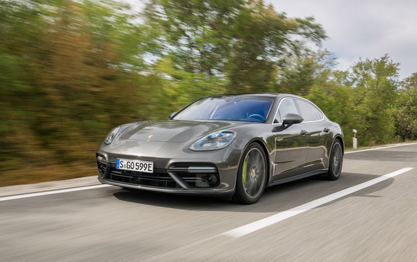 Porsche Panamera тест-драйв