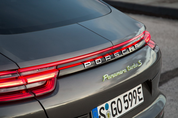 Porsche Panamera тест-драйв