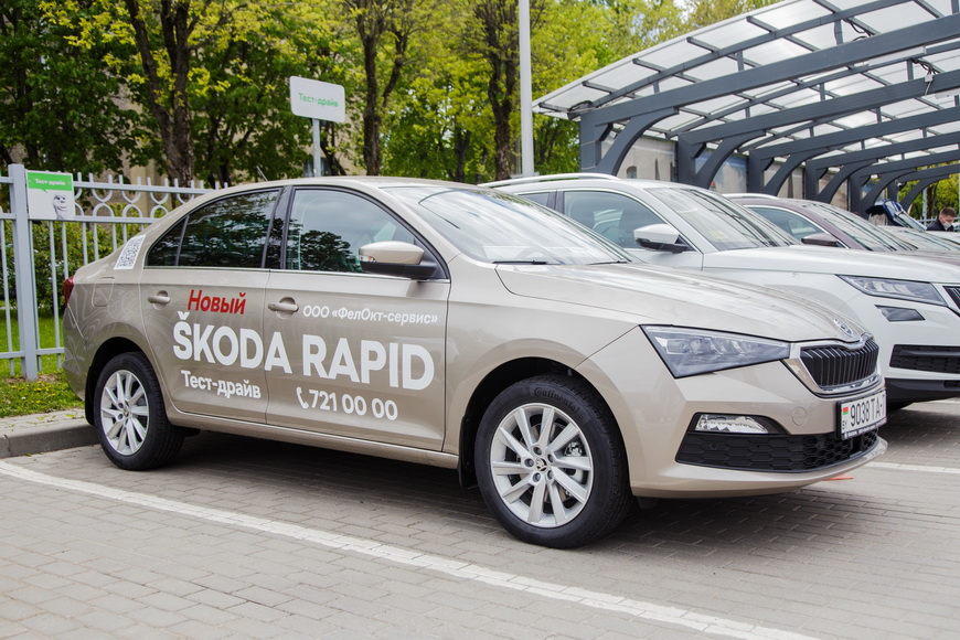 фото новый Skoda Rapid у официальных дилеров в Минске и Беларуси
