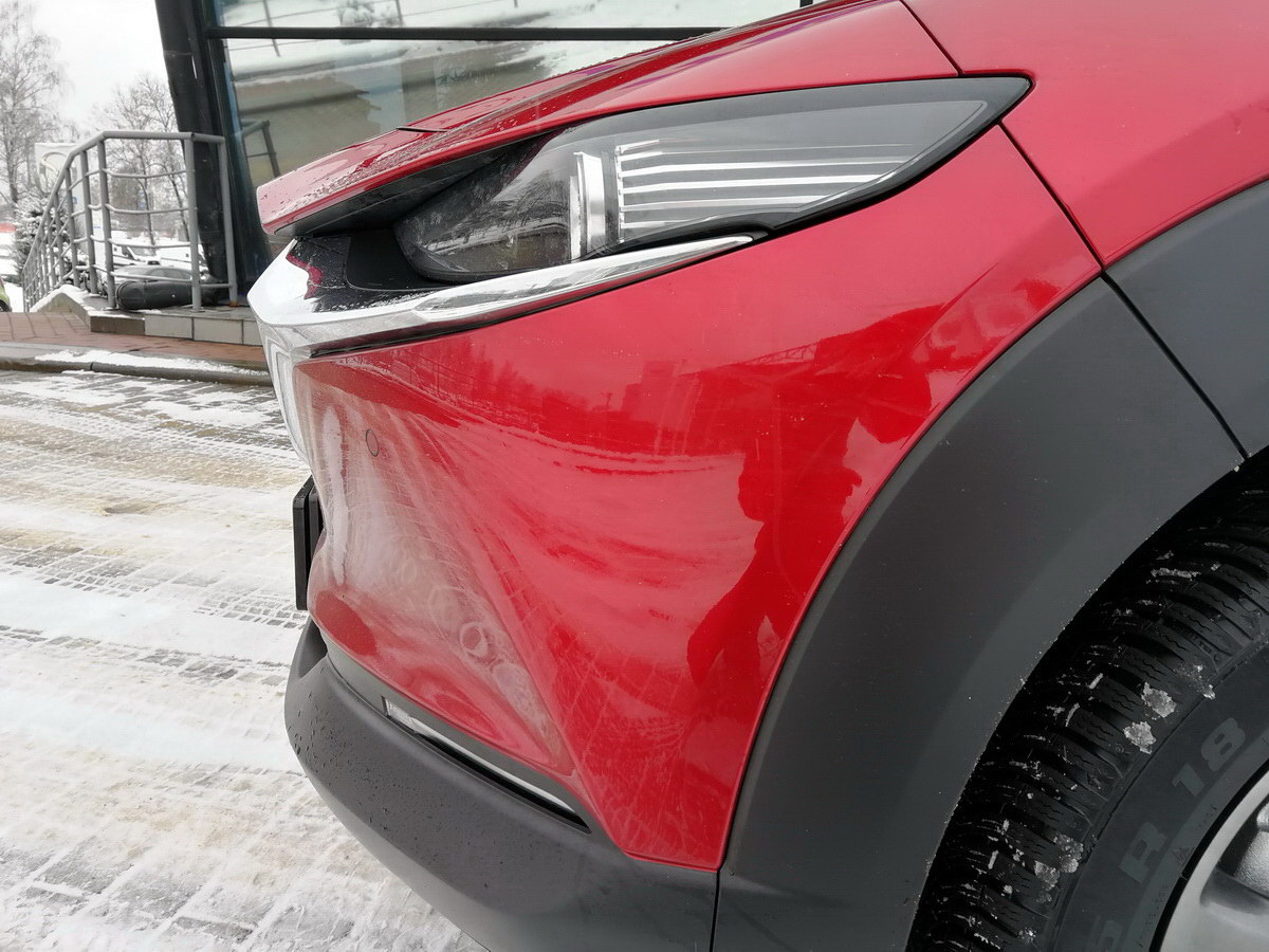 новая Мазда CX-30 тест-драйв фото