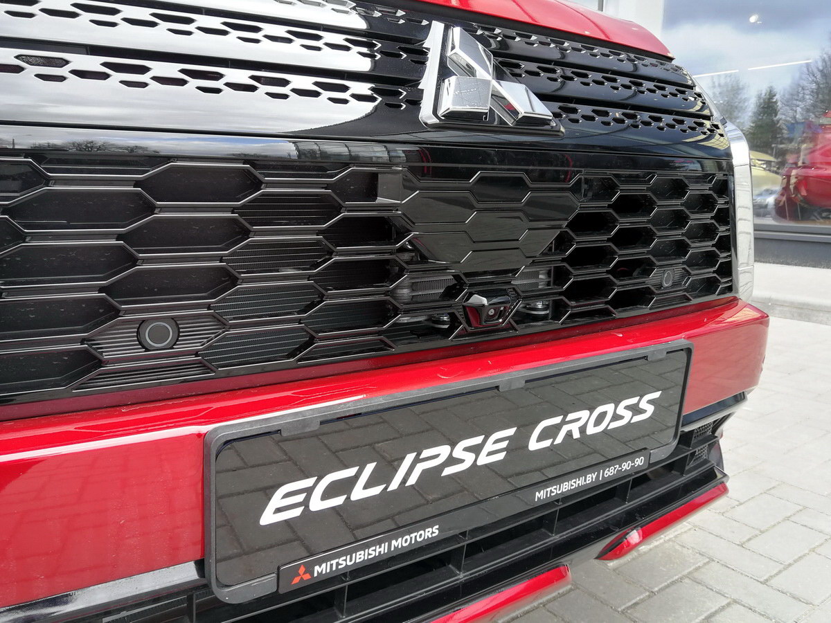 новый Mitsubishi Eclipse Cross 2021