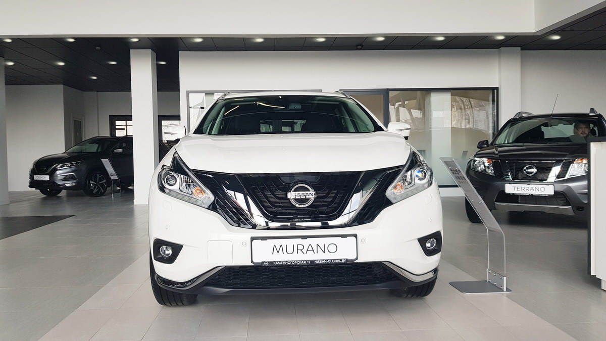 дилер Nissan в Минске Лозанж фото