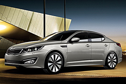 Объявлены белорусские цены на новый седан KIA Optima. Смотрим, что почем