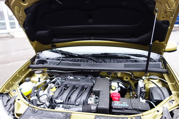 "Разборка" нового Renault Sandero Stepway от Егора Алесина: изучаем конструкцию модели во всех подробностях