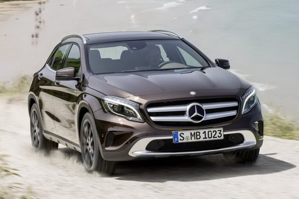 Купить в Беларуси новый кроссовер Mercedes-Benz GLA: изучаем модель, оснащение, цены и конкурентов