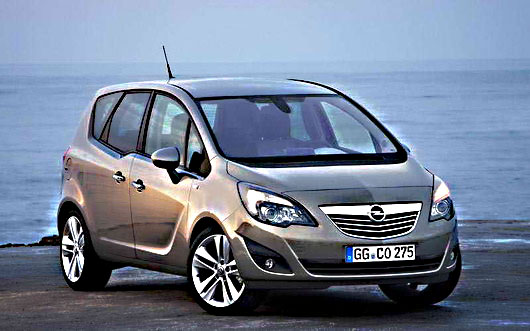 “Распашонка” - в Минске. Новый автомобиль Opel Meriva