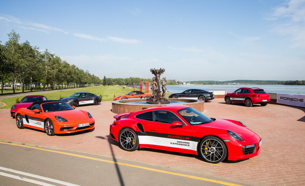 Выбираем лучший Porsche на тест-драйве Porsche Driving Experience