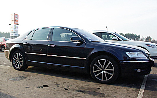 "Хороший автомобиль, если ездить не много". Отзыв владельца VW Phaeton