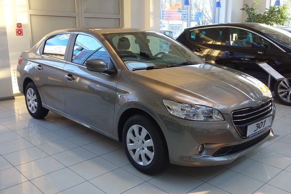 Peugeot в Беларуси снижает цены на компактный седан 301: теперь от 142 миллионов рублей