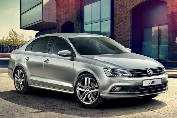 Volkswagen в Беларуси объявил о старте продаж обновленного седана Jetta: цены от 14 тысяч долларов!