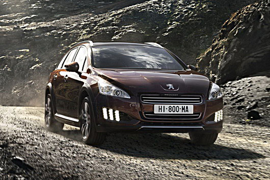 Peugeot: цены снова вверх, универсал 508 SW неожиданно превращается в allroad
