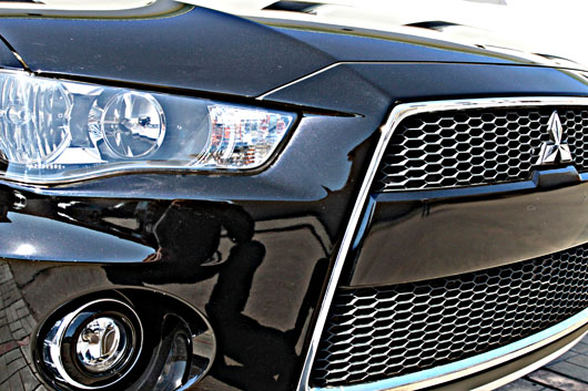 "Царапается пластик". Отзыв владельца нового Mitsubishi Outlander XL