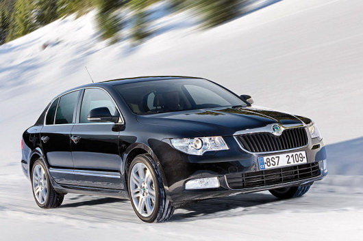 Skoda в Беларуси дает скидку 10% на Superb с "зимним пакетом"