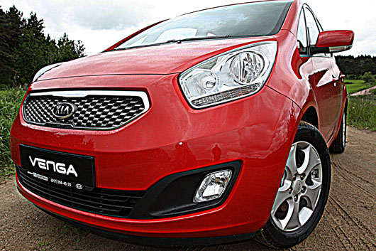 Корейский Jazz: тест-драйв нового автомобиля Kia Venga