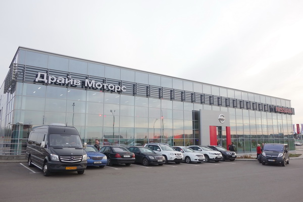 Nissan в Беларуси открыл новый автоцентр на МКАД
