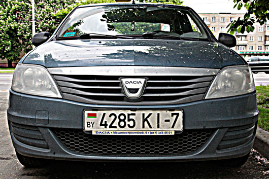 "Уже начал ржаветь". Отзыв владельца Renault Logan