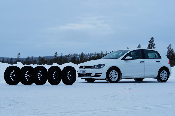 Тестируем зимние шины для холодного сезона 2015/2016 года. Часть вторая: "Белшина" Бел-317 Artmotion Snow против бюджетных "скандинавов"