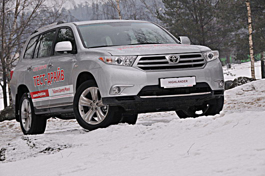 Золотая середина. Тест-драйв нового Toyota Highlander