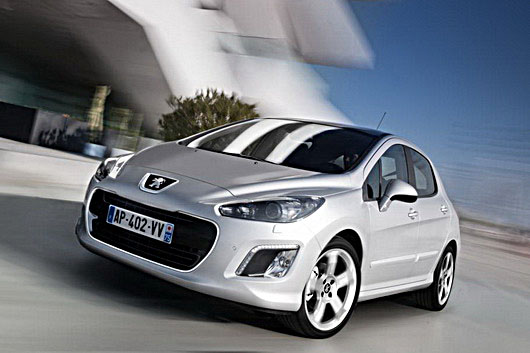 Peugeot снижает цены на 308 и 3008