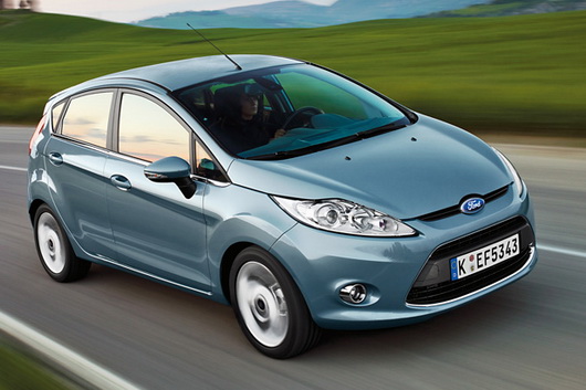 Ford Fiesta АКПП + комплект зимней резины в подарок