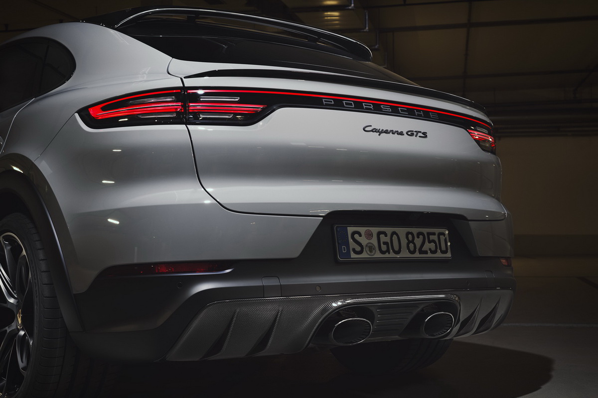 новый Porsche Cayenne GTS и Cayenne GTS Coupe цена купить в Минске и Беларуси фото
