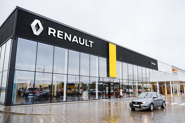 В Минске открылся самый большой автоцентр Renault и LADA