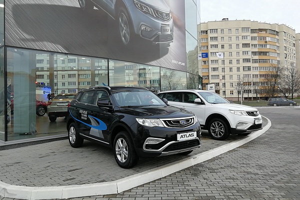 Регламент технического обслуживания Geely Atlas: цена, периодичность, список работ